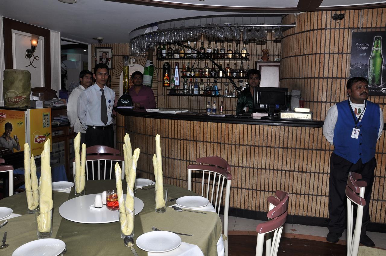Hotel Sovereign Daman Εξωτερικό φωτογραφία