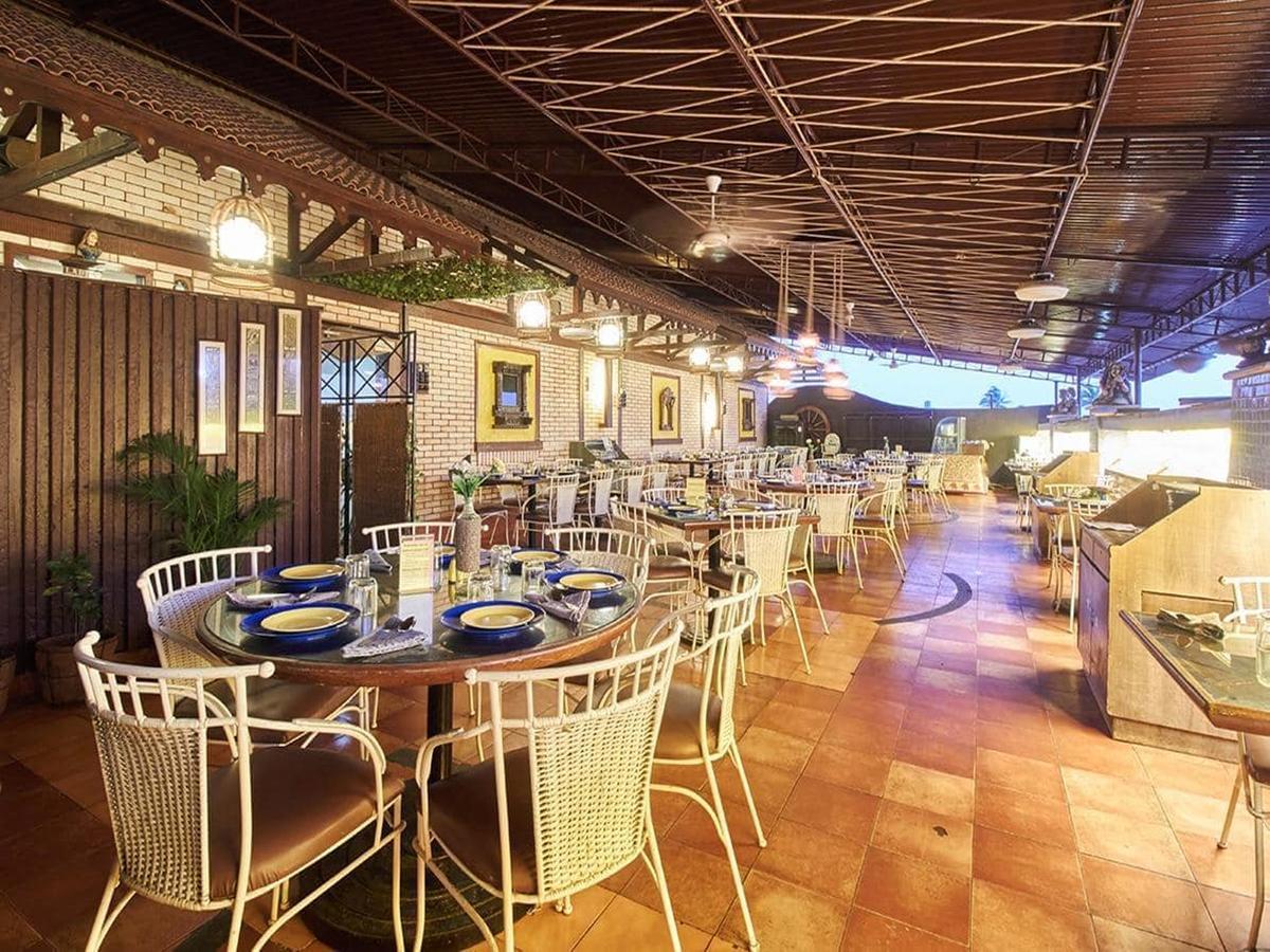 Hotel Sovereign Daman Εξωτερικό φωτογραφία