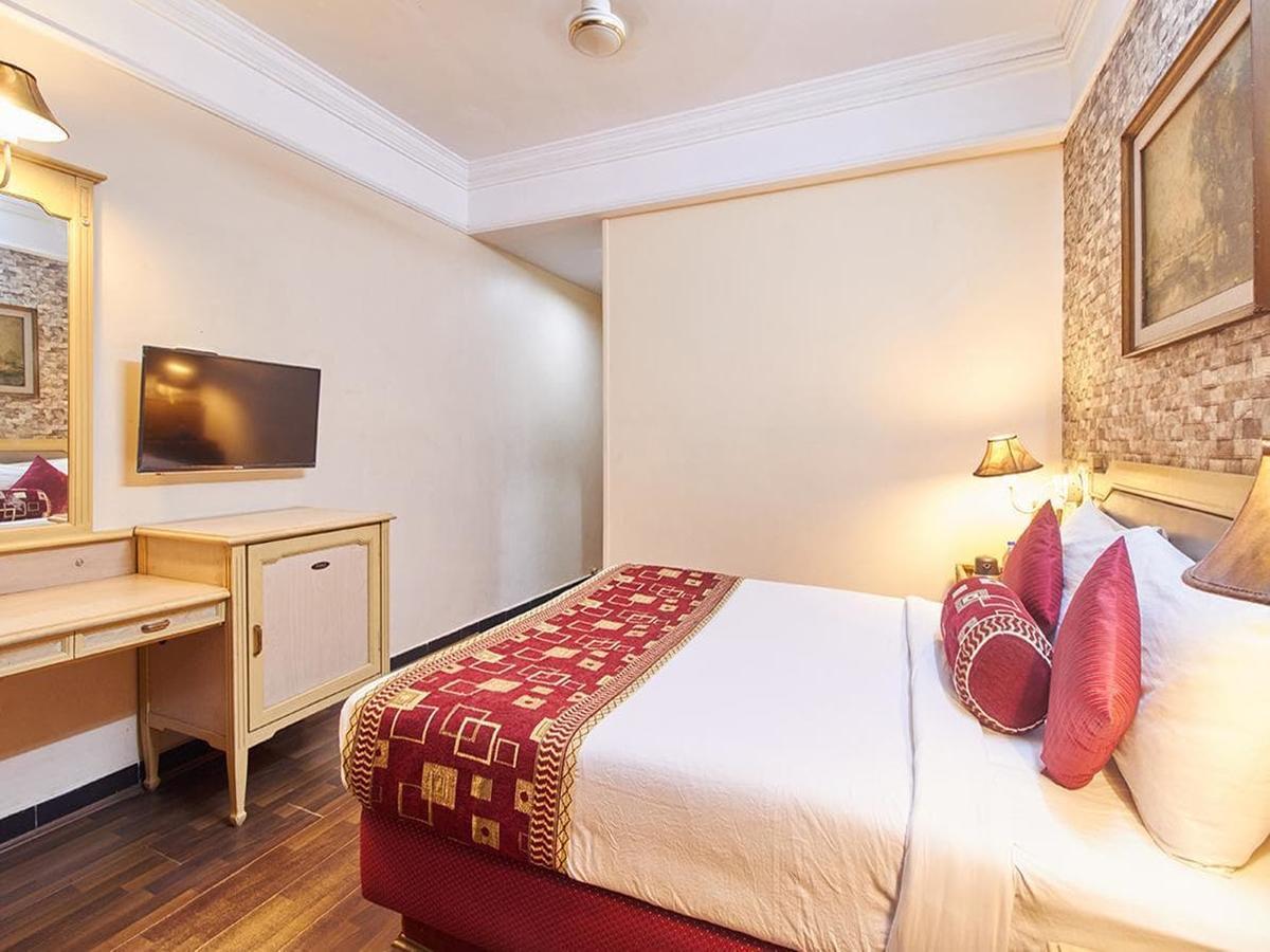 Hotel Sovereign Daman Εξωτερικό φωτογραφία